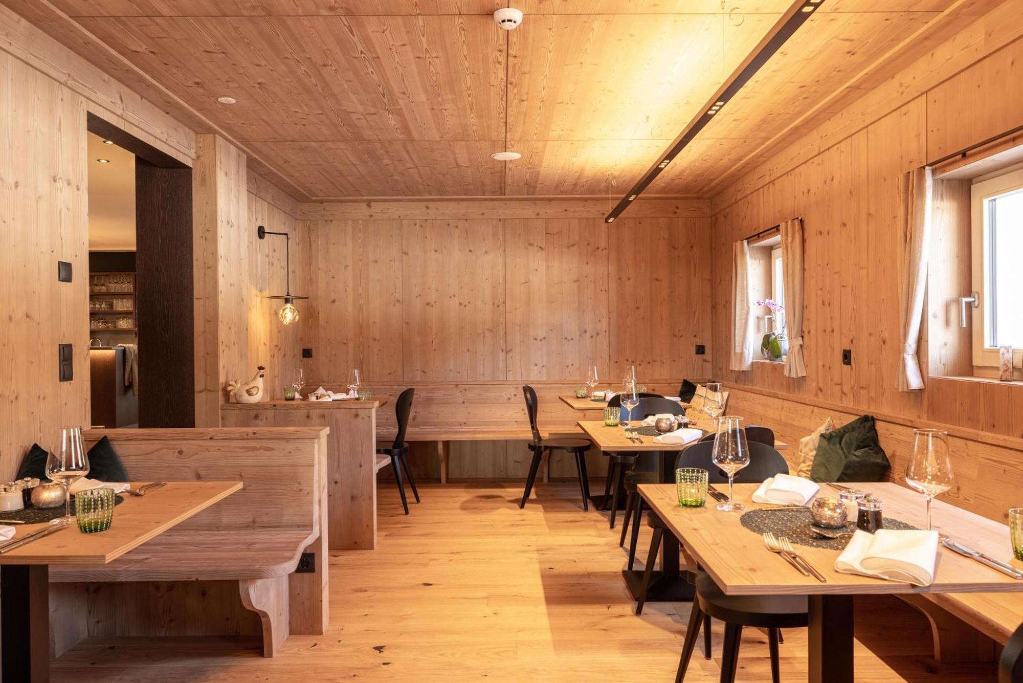 Alpine Life Hotel Anabel Cadipietra Eksteriør bilde