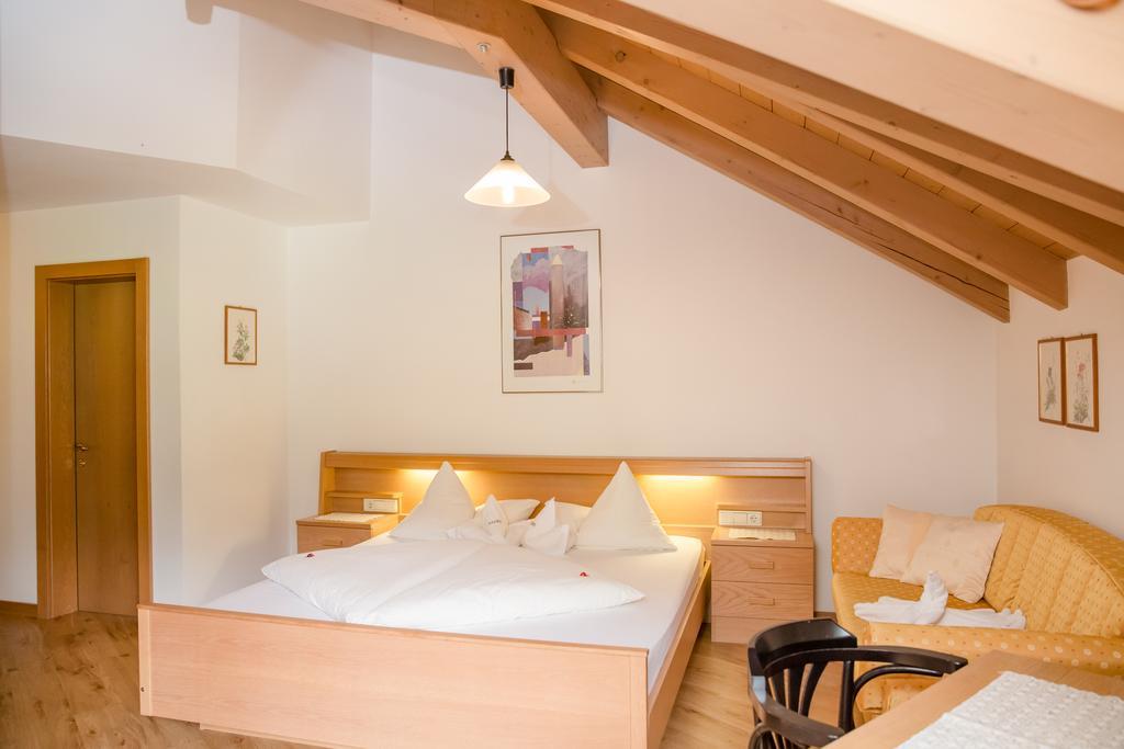 Alpine Life Hotel Anabel Cadipietra Eksteriør bilde